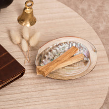 Load image into Gallery viewer, 4pc Palo Santo (Holy Wood) Herb Wands: Palo Santo Sticks