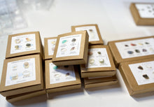 Load image into Gallery viewer, New Beginnings - Rox Box - Crystals and Stones set kit: 12
