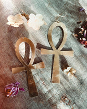 Load image into Gallery viewer, Large Ankh earrings
