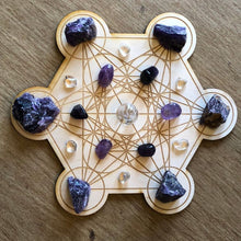 Load image into Gallery viewer, Metatron&#39;s Cube Crystal Grid #2

